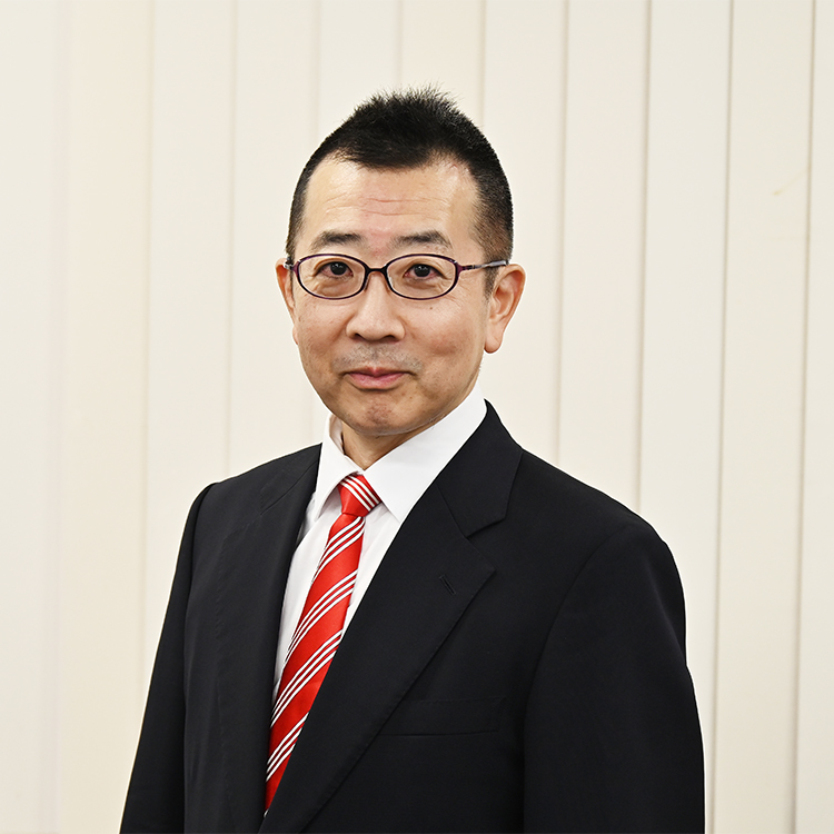Tsutomu Takase